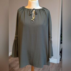 Women's NWT olive green blouse size L